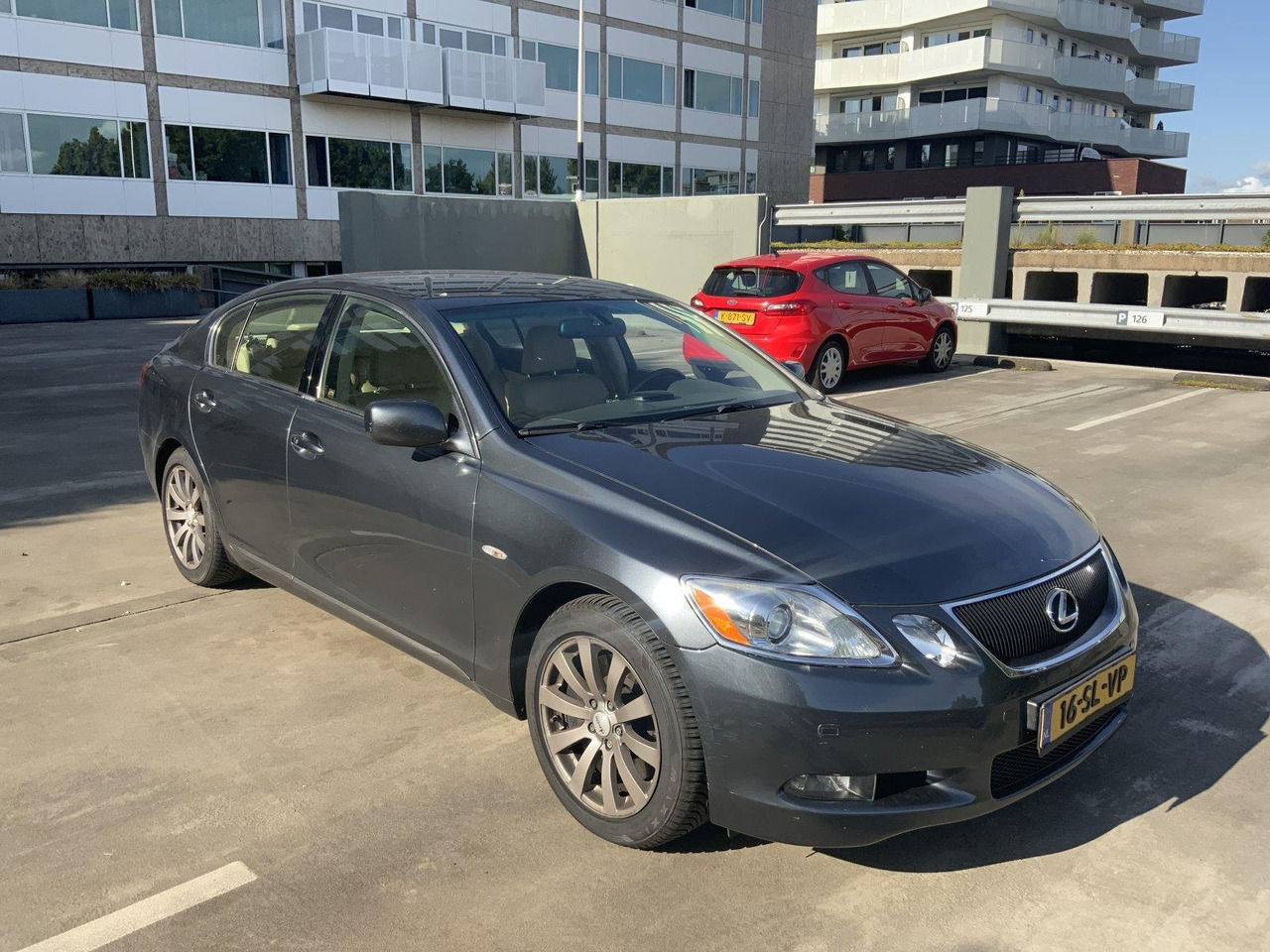 Lexus | GS | 300 Executive Automaat | 2006 | 229.600 km | 16-SL-VP | Logisch - Sedan: afbeelding 3 Lexus | GS | 300 Executive Automaat | 2006 | 229.600 km | 16-SL-VP | Logisch - Sedan: afbeelding 3