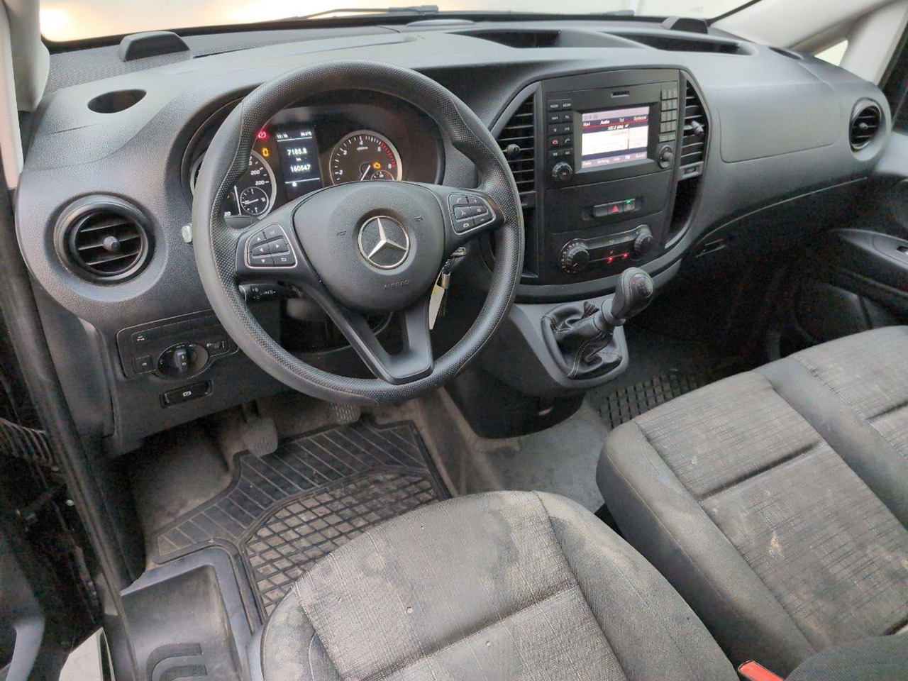 Mercedes-Benz Vito 110 CDI Lang | 2019 | 160.547 km | VLH67H | NAP: Geen oordeel - Gesloten bestelwagen: afbeelding 5 Mercedes-Benz Vito 110 CDI Lang | 2019 | 160.547 km | VLH67H | NAP: Geen oordeel - Gesloten bestelwagen: afbeelding 5