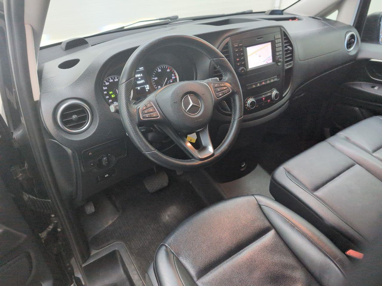 Mercedes - Benz Vito 114 CDI | 2017 | 166.691 km | Automaat | V94HXJ | NAP: Geen oordeel - Gesloten bestelwagen: afbeelding 5 Mercedes - Benz Vito 114 CDI | 2017 | 166.691 km | Automaat | V94HXJ | NAP: Geen oordeel - Gesloten bestelwagen: afbeelding 5