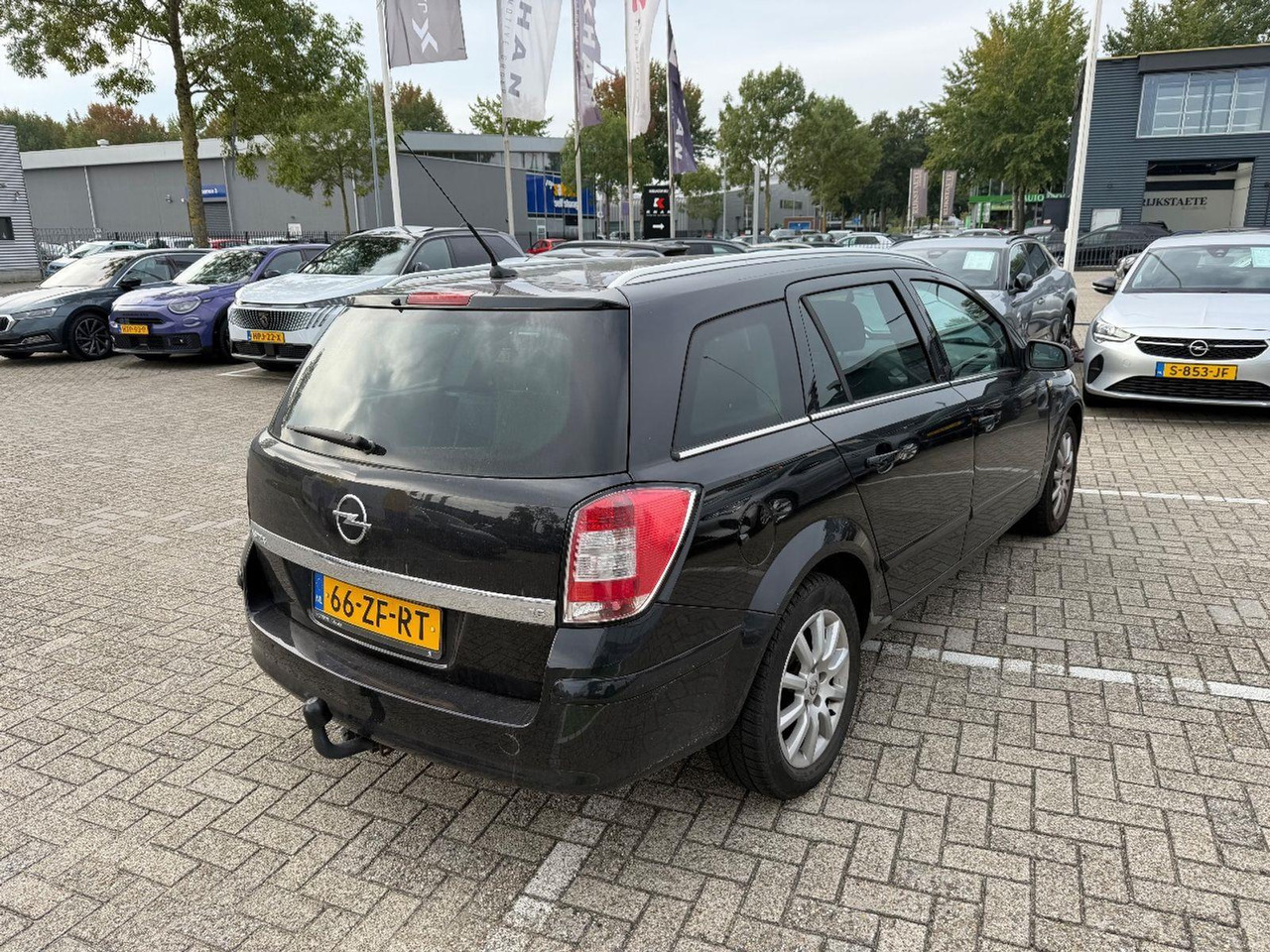Opel Astra Wagon 1.6 Executive | 2008 | 202.165 km | 66ZFRT | NAP: Logisch - Personenwagen: afbeelding 4 Opel Astra Wagon 1.6 Executive | 2008 | 202.165 km | 66ZFRT | NAP: Logisch - Personenwagen: afbeelding 4