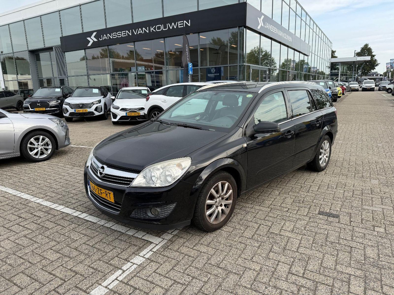 Opel Astra Wagon 1.6 Executive | 2008 | 202.165 km | 66ZFRT | NAP: Logisch - Personenwagen: afbeelding 1 Opel Astra Wagon 1.6 Executive | 2008 | 202.165 km | 66ZFRT | NAP: Logisch - Personenwagen: afbeelding 1