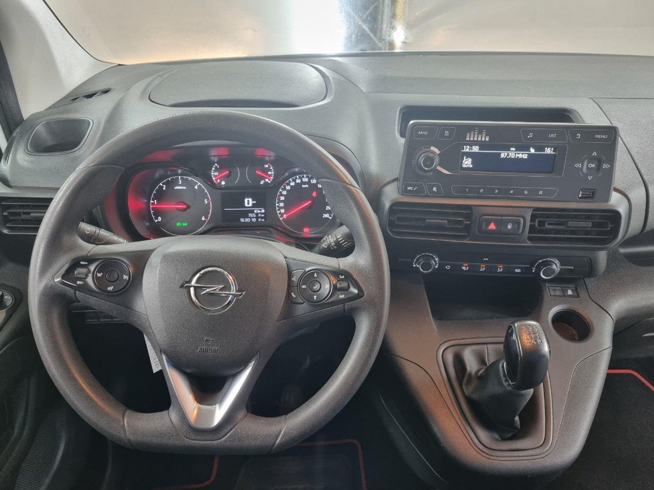 Opel Combo 1.6D L1H1 Edition | 2018 | 163.018 km | V165TR | NAP: Logisch - Kleine bestelwagen: afbeelding 5 Opel Combo 1.6D L1H1 Edition | 2018 | 163.018 km | V165TR | NAP: Logisch - Kleine bestelwagen: afbeelding 5