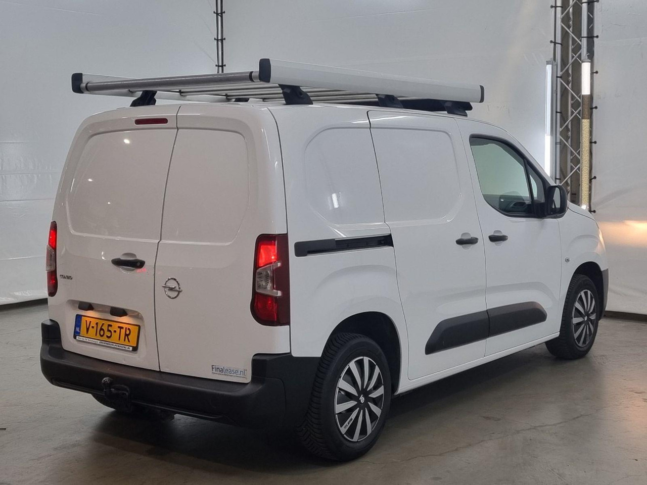 Opel Combo 1.6D L1H1 Edition | 2018 | 163.018 km | V165TR | NAP: Logisch - Kleine bestelwagen: afbeelding 4 Opel Combo 1.6D L1H1 Edition | 2018 | 163.018 km | V165TR | NAP: Logisch - Kleine bestelwagen: afbeelding 4