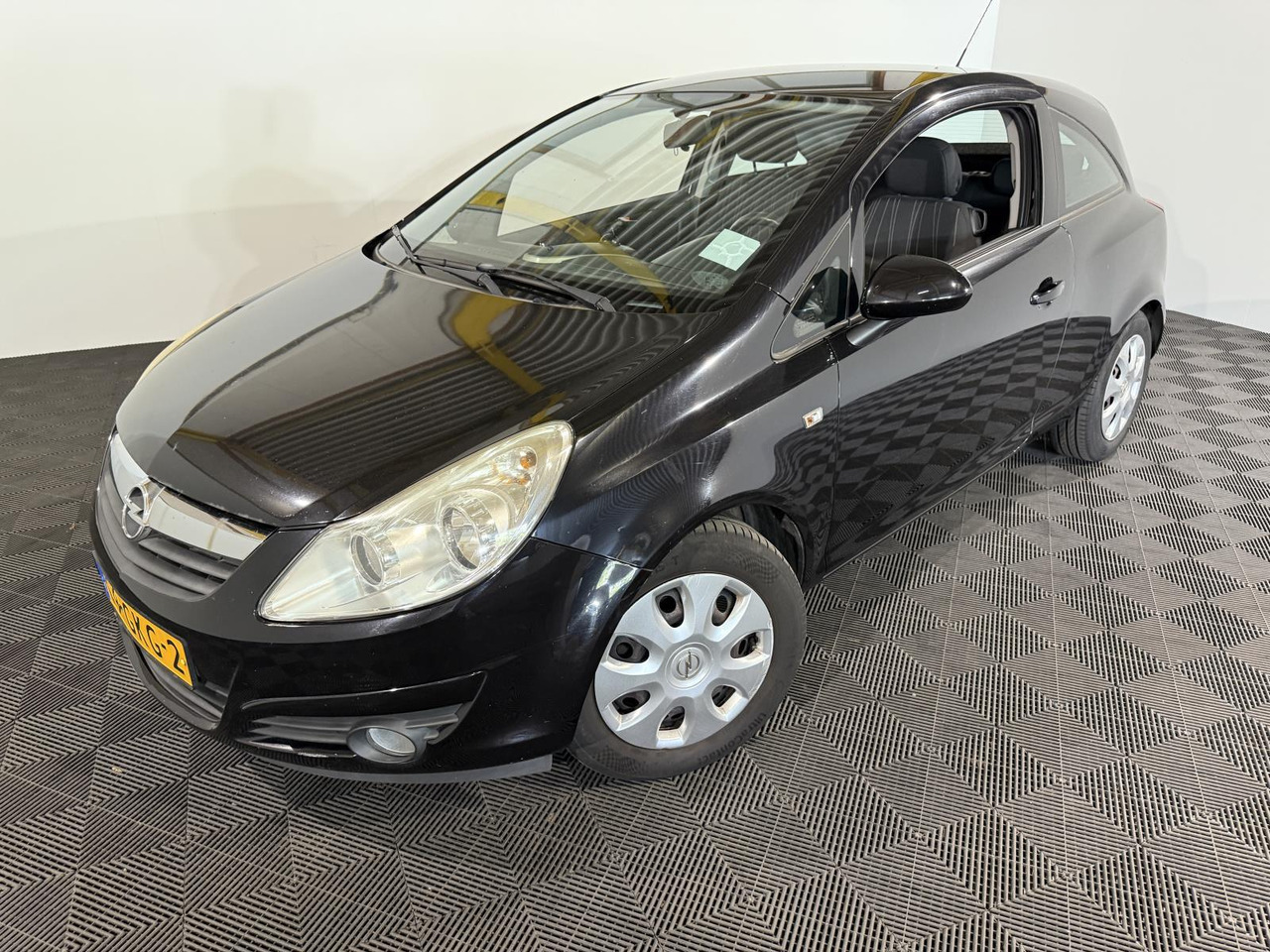 Hatchback Opel Corsa 1.2-16V Enjoy | 2008 | 162.578 km | 69-GKG-2: afbeelding 1