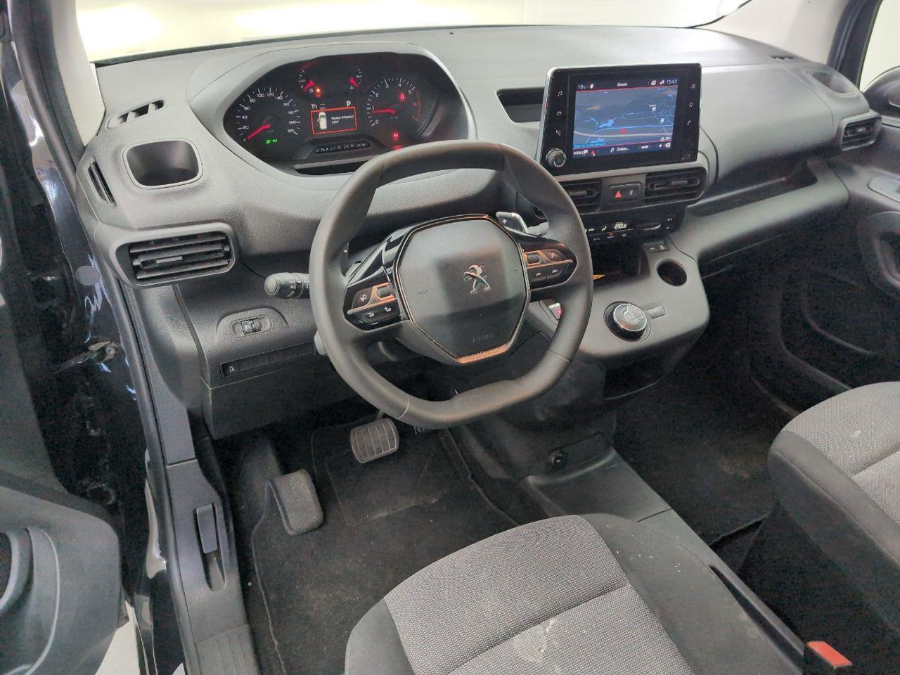 Peugeot Partner 1.5 BlueHDI Asphalt | 2019 | 141.887 km | Automaat | V338ZD | NAP: Logisch - Kleine bestelwagen: afbeelding 5 Peugeot Partner 1.5 BlueHDI Asphalt | 2019 | 141.887 km | Automaat | V338ZD | NAP: Logisch - Kleine bestelwagen: afbeelding 5