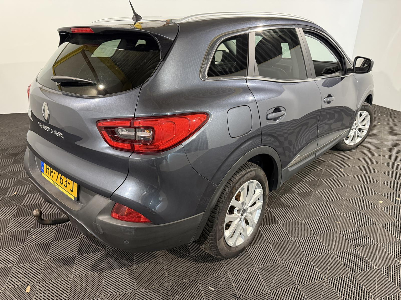 Renault | Kadjar | 1.2 TCe Intens | 2015 | 187.621 km | HR763J | Logisch - SUV: afbeelding 4 Renault | Kadjar | 1.2 TCe Intens | 2015 | 187.621 km | HR763J | Logisch - SUV: afbeelding 4