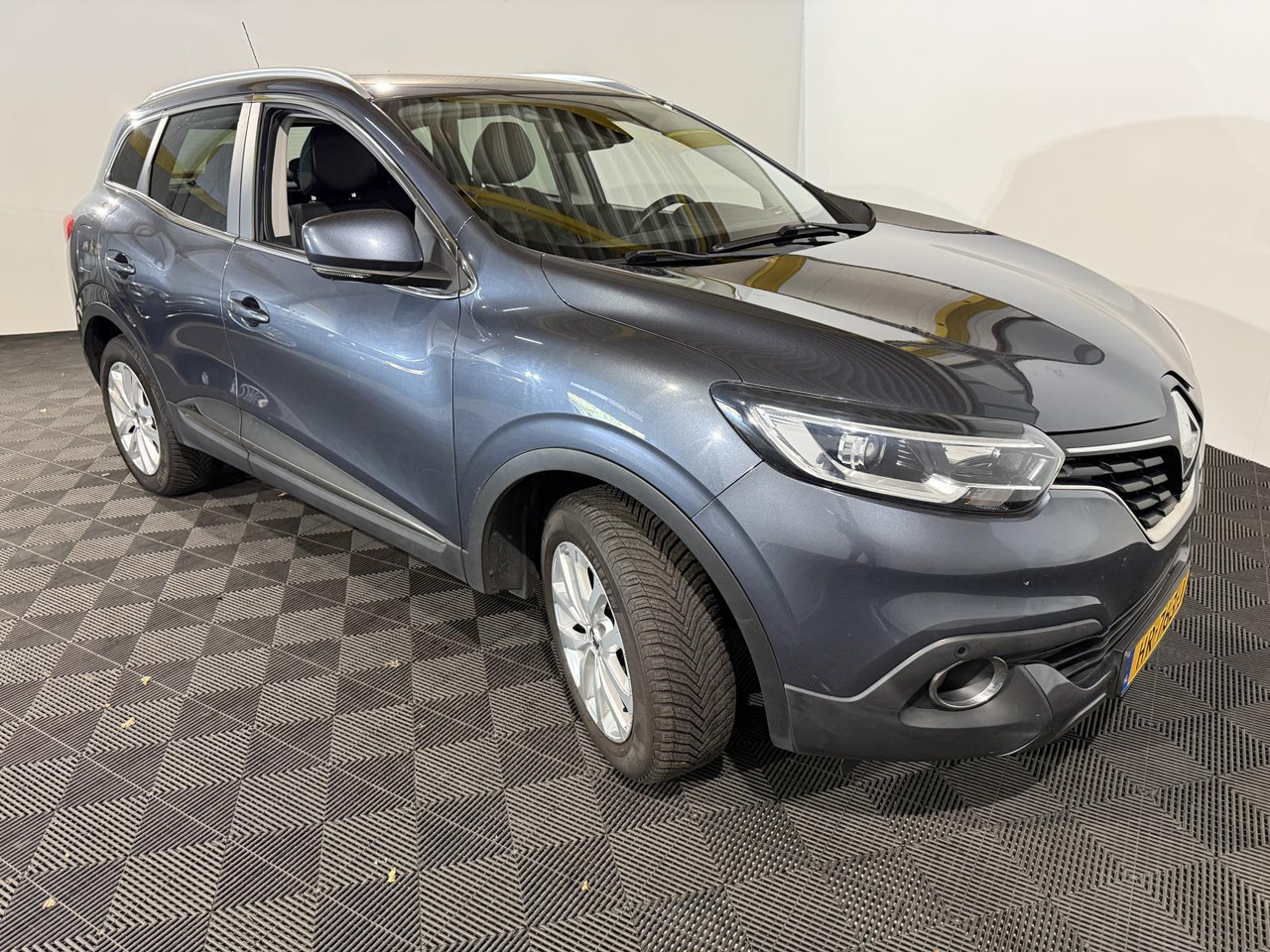 Renault | Kadjar | 1.2 TCe Intens | 2015 | 187.621 km | HR763J | Logisch - SUV: afbeelding 5 Renault | Kadjar | 1.2 TCe Intens | 2015 | 187.621 km | HR763J | Logisch - SUV: afbeelding 5