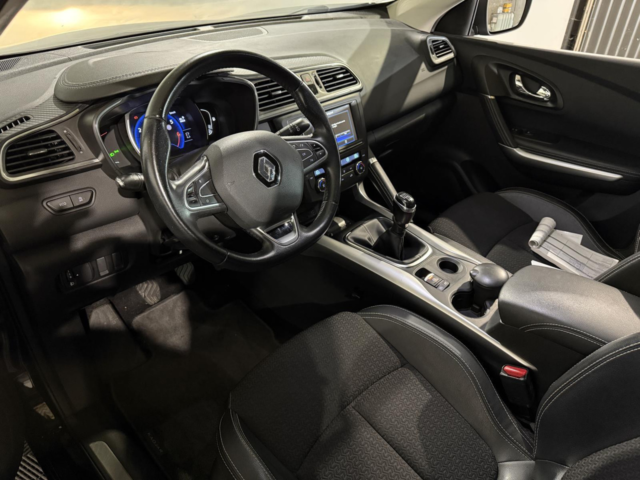 Renault | Kadjar | 1.2 TCe Intens | 2018 | 183.542 km | SB555X | Logisch - SUV: afbeelding 5 Renault | Kadjar | 1.2 TCe Intens | 2018 | 183.542 km | SB555X | Logisch - SUV: afbeelding 5