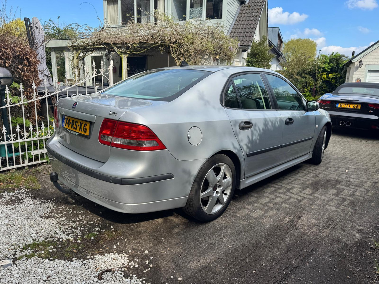 Saab 9-3 1.8T Arc Sport Sedan 74-RS-KG 277.020 km - Personenwagen: afbeelding 4 Saab 9-3 1.8T Arc Sport Sedan 74-RS-KG 277.020 km - Personenwagen: afbeelding 4