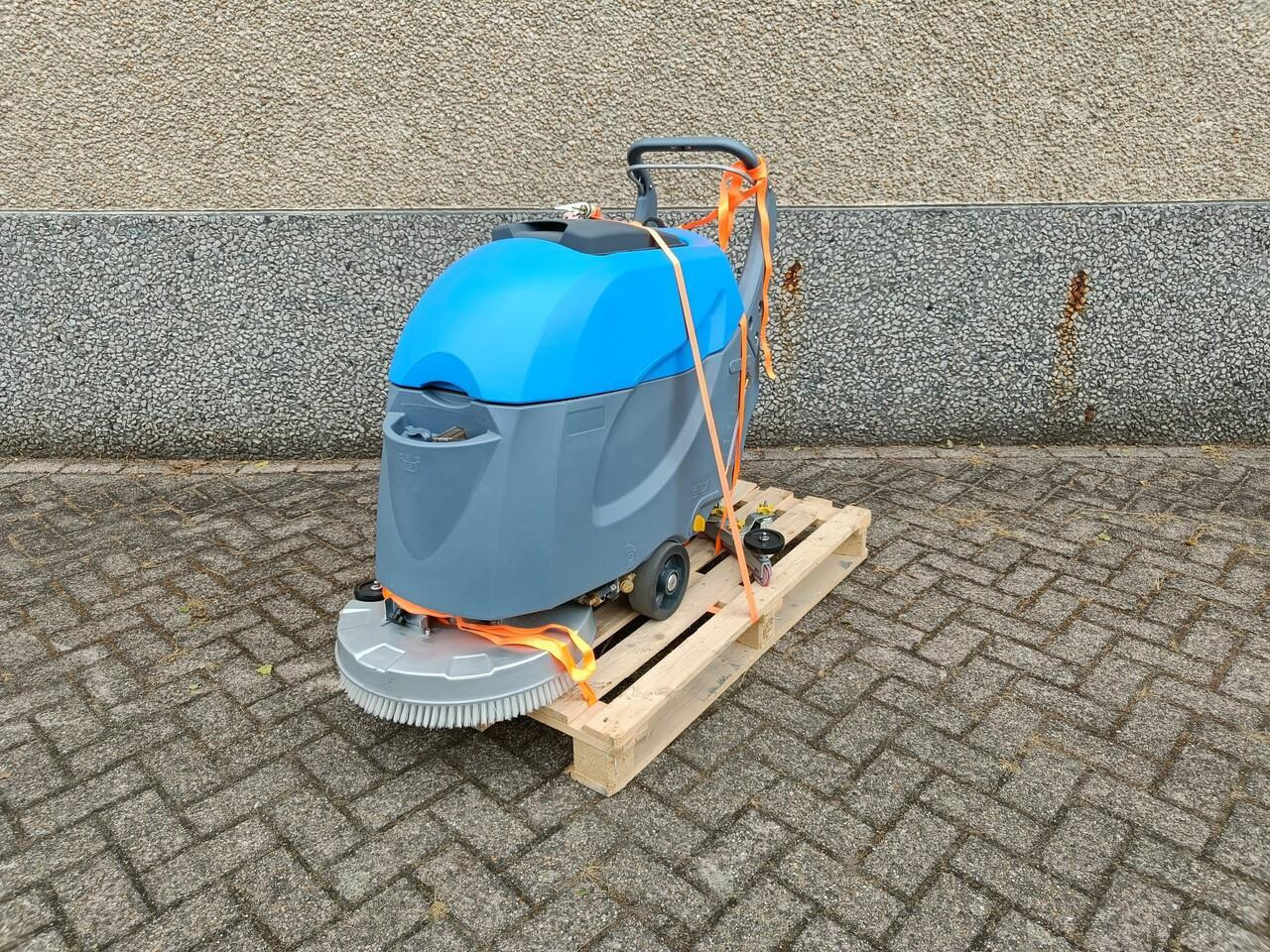 Schrob/ Veegmachine Nieuw - Schoonmaakmachine: afbeelding 1 Schrob/ Veegmachine Nieuw - Schoonmaakmachine: afbeelding 1