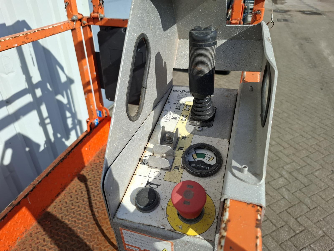Skyjack SJ3220 Schaarlift 2015 - Schaarlift: afbeelding 5 Skyjack SJ3220 Schaarlift 2015 - Schaarlift: afbeelding 5