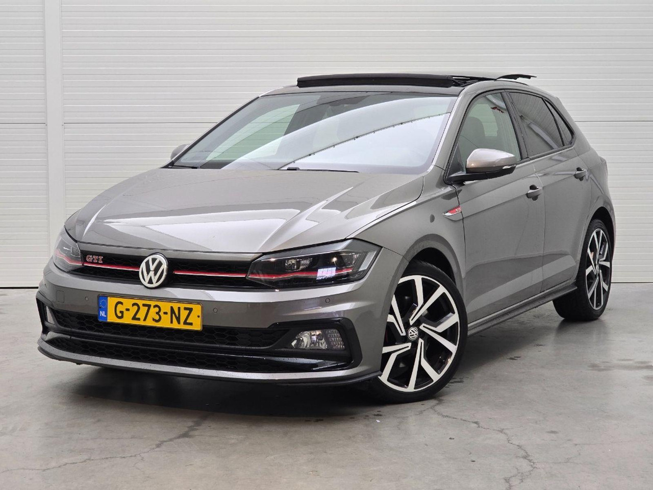 Volkswagen Polo 2.0 TSI GTI | 2019 | 124.800 km | Automaat | G273NZ | NAP: Logisch - Hatchback: afbeelding 1 Volkswagen Polo 2.0 TSI GTI | 2019 | 124.800 km | Automaat | G273NZ | NAP: Logisch - Hatchback: afbeelding 1