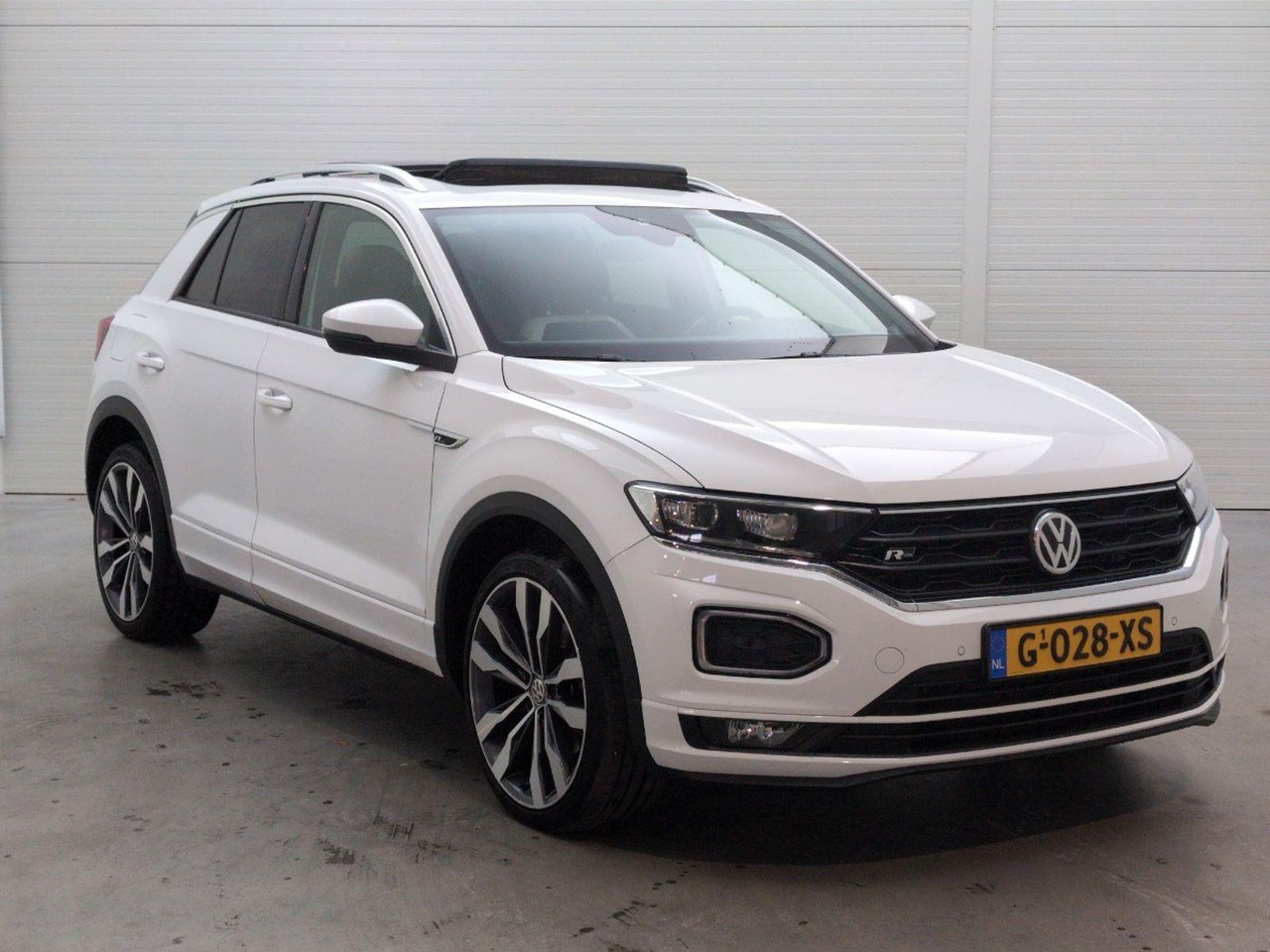Volkswagen T-Roc 2.0 TSI 4Motion Sport Business R | 2019 | 123.691 km | Automaat | G028XS | NAP: Geen oordeel - SUV: afbeelding 2 Volkswagen T-Roc 2.0 TSI 4Motion Sport Business R | 2019 | 123.691 km | Automaat | G028XS | NAP: Geen oordeel - SUV: afbeelding 2