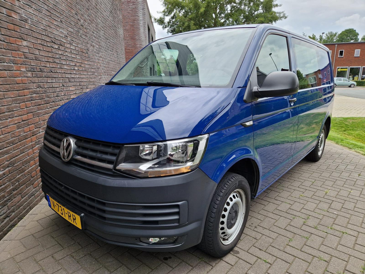 Volkswagen | Transporter | 2.0 TDI L1H1 DC Highline | 2018 | 251.292 km | V731RR | Logisch - Bestelwagen met dubbele cabine: afbeelding 1 Volkswagen | Transporter | 2.0 TDI L1H1 DC Highline | 2018 | 251.292 km | V731RR | Logisch - Bestelwagen met dubbele cabine: afbeelding 1
