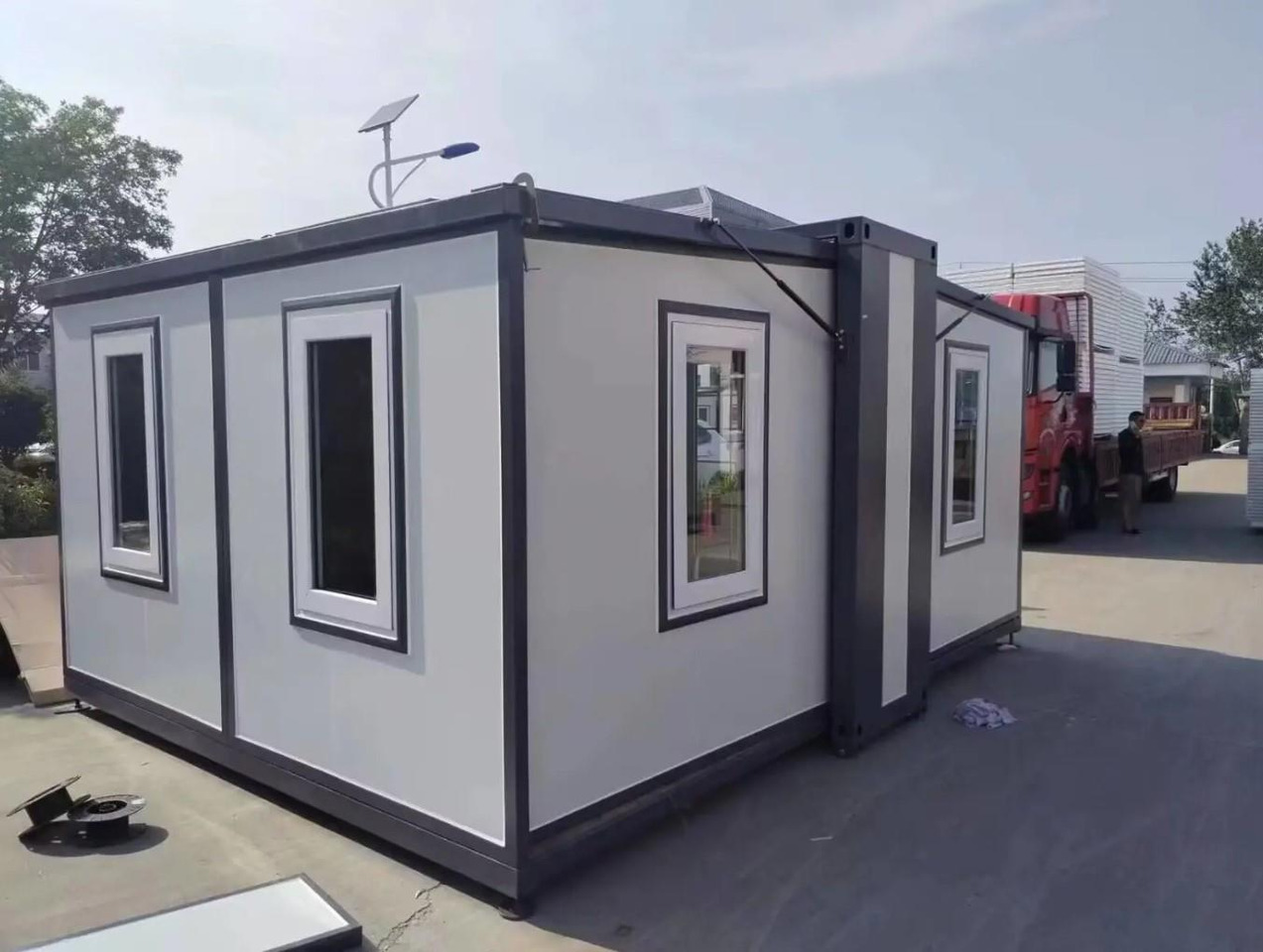 Mobiele Woonunit Tiny House StahlWorks 2.0 - Wissellaadbak/ Container: afbeelding 1 Mobiele Woonunit Tiny House StahlWorks 2.0 - Wissellaadbak/ Container: afbeelding 1
