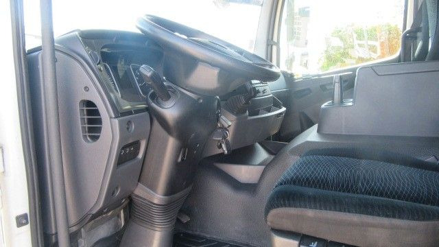 Mercedes-Benz 1527L Pr.Pl.LBW km 31.000 - Schuifzeilen vrachtwagen: afbeelding 4 Mercedes-Benz 1527L Pr.Pl.LBW km 31.000 - Schuifzeilen vrachtwagen: afbeelding 4