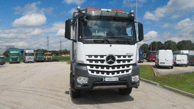 Mercedes-Benz Arocs 4148 8x4 Meiller 2-Seitenkipper - Kipper vrachtwagen: afbeelding 2 Mercedes-Benz Arocs 4148 8x4 Meiller 2-Seitenkipper - Kipper vrachtwagen: afbeelding 2