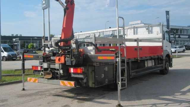 Mercedes-Benz Axor 1833 L Pr. Kran, PK 10.501, Klima - Vrachtwagen met open laadbak, Kraanwagen: afbeelding 5 Mercedes-Benz Axor 1833 L Pr. Kran, PK 10.501, Klima - Vrachtwagen met open laadbak, Kraanwagen: afbeelding 5