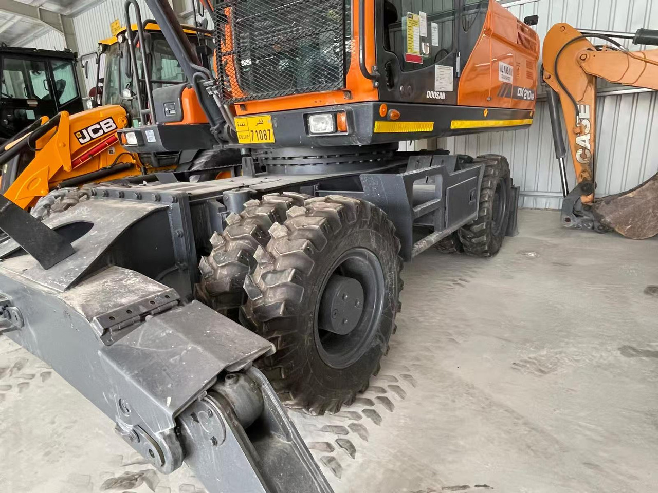 DOOSAN DX210 - Mobiele graafmachine: afbeelding 4 DOOSAN DX210 - Mobiele graafmachine: afbeelding 4
