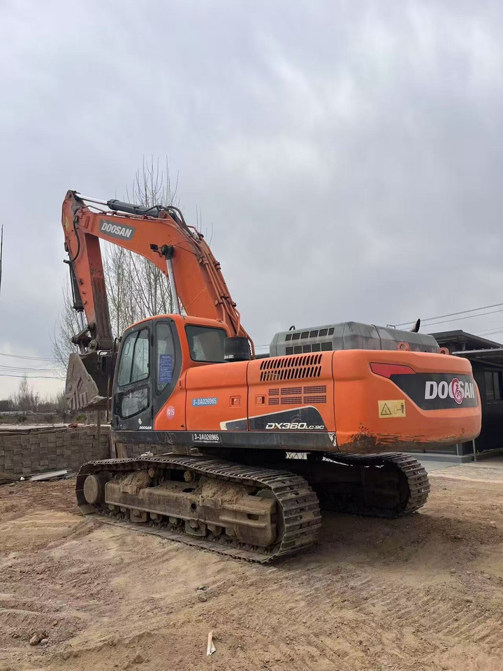 DOOSAN DX340 - Rupsgraafmachine: afbeelding 1 DOOSAN DX340 - Rupsgraafmachine: afbeelding 1