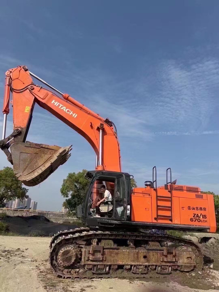 HITACHI 670LCH-5G - Graafmachine: afbeelding 2 HITACHI 670LCH-5G - Graafmachine: afbeelding 2