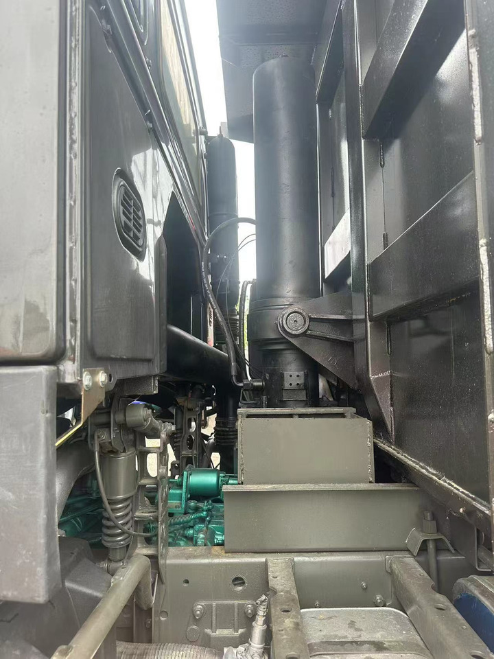 HOWO 371 - Kipper vrachtwagen: afbeelding 3 HOWO 371 - Kipper vrachtwagen: afbeelding 3