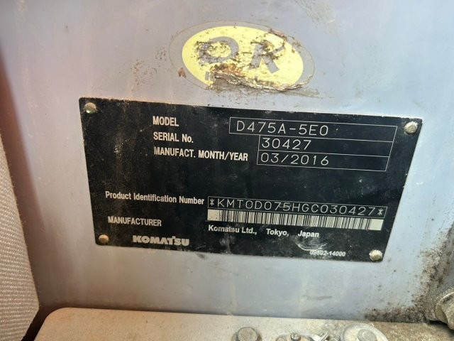 KOMATSU D475A-5E - Bulldozer: afbeelding 2 KOMATSU D475A-5E - Bulldozer: afbeelding 2