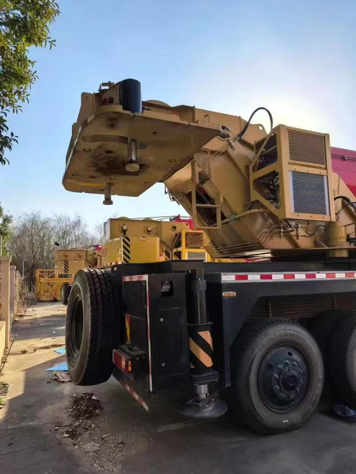 SANYI 800T5 - Alle terrein kraan: afbeelding 4 SANYI 800T5 - Alle terrein kraan: afbeelding 4