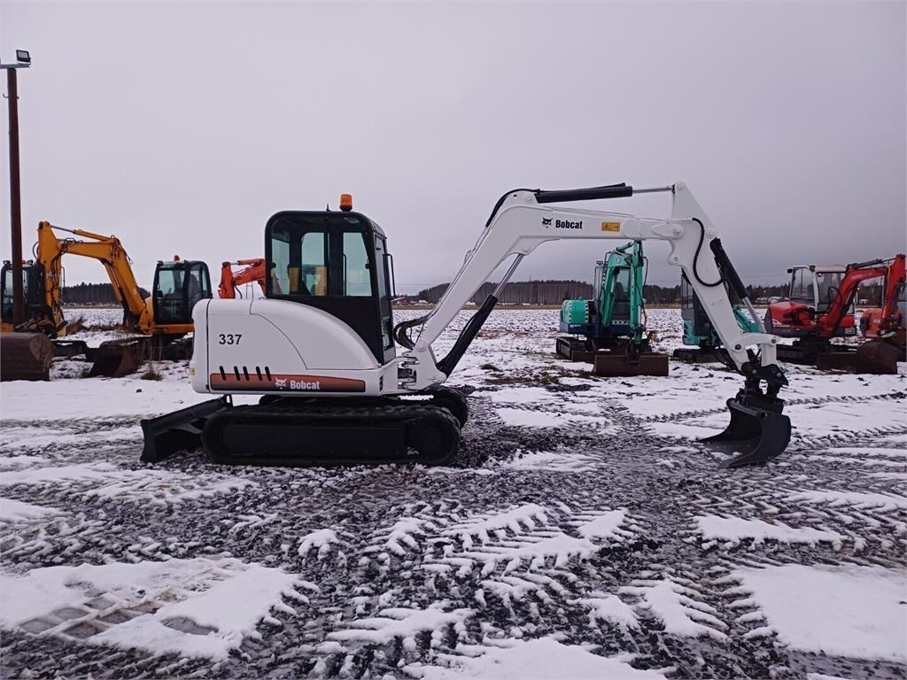 Bobcat 337D Kallistuvalla liittimellä - Minigraafmachine: afbeelding 5 Bobcat 337D Kallistuvalla liittimellä - Minigraafmachine: afbeelding 5