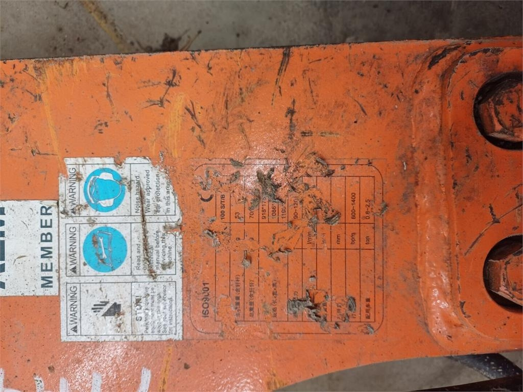 EDT 100 S/TB hydraulivasara  - Hydraulische hamer voor Bouwmachine: afbeelding 3 EDT 100 S/TB hydraulivasara  - Hydraulische hamer voor Bouwmachine: afbeelding 3