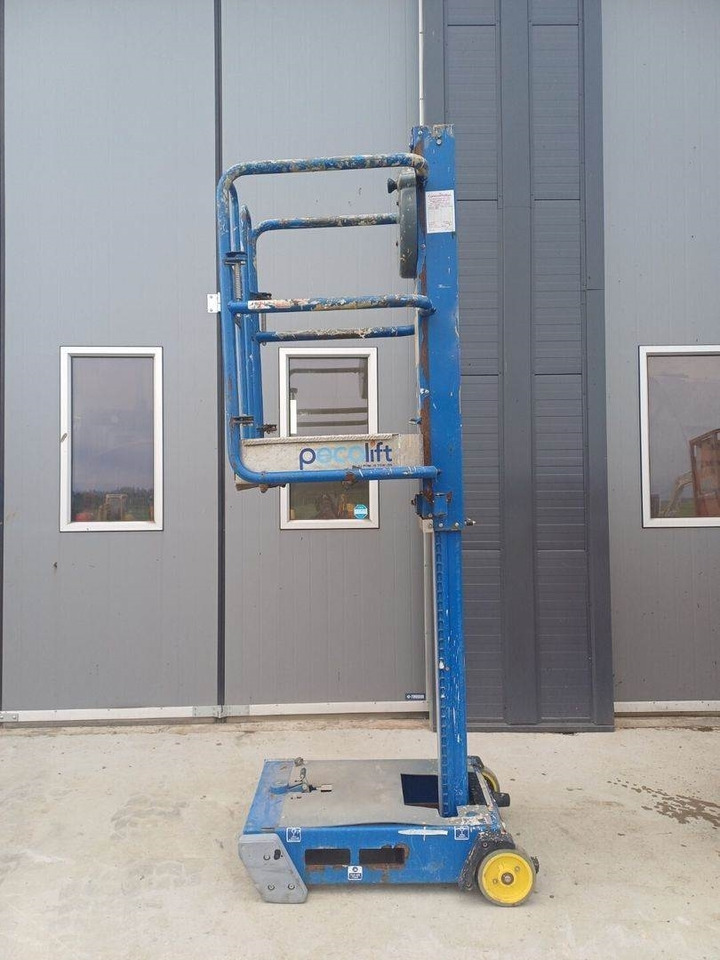 JLG Peco lift henkilönostin - Verticale masthoogwerker: afbeelding 1 JLG Peco lift henkilönostin - Verticale masthoogwerker: afbeelding 1