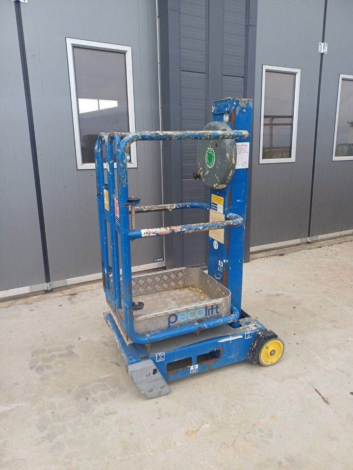 JLG Peco lift henkilönostin - Verticale masthoogwerker: afbeelding 2 JLG Peco lift henkilönostin - Verticale masthoogwerker: afbeelding 2