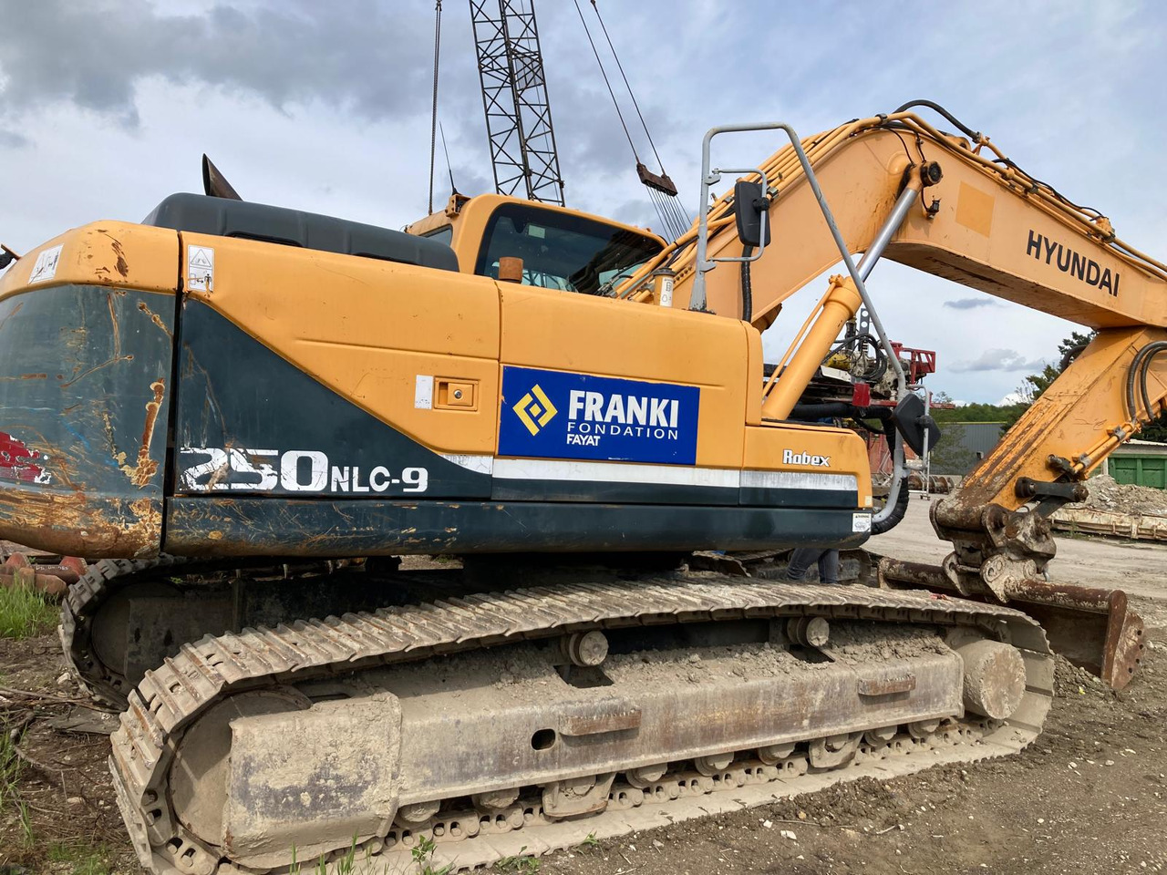 PELLE SUR CHENILLES HYUNDAI ROBEX 250 NLC-9 - Rupsgraafmachine: afbeelding 3 PELLE SUR CHENILLES HYUNDAI ROBEX 250 NLC-9 - Rupsgraafmachine: afbeelding 3