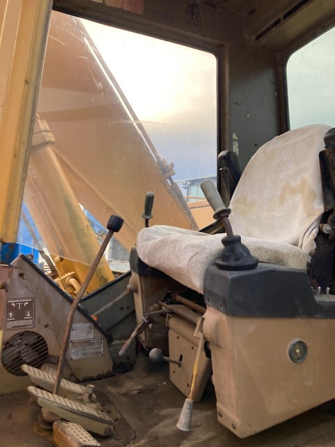 Pelle sur Chenilles CAT 215 - Rupsgraafmachine: afbeelding 5 Pelle sur Chenilles CAT 215 - Rupsgraafmachine: afbeelding 5