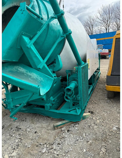 CIFA Concrete Mixer with own engine - Betonmolen: afbeelding 3 CIFA Concrete Mixer with own engine - Betonmolen: afbeelding 3