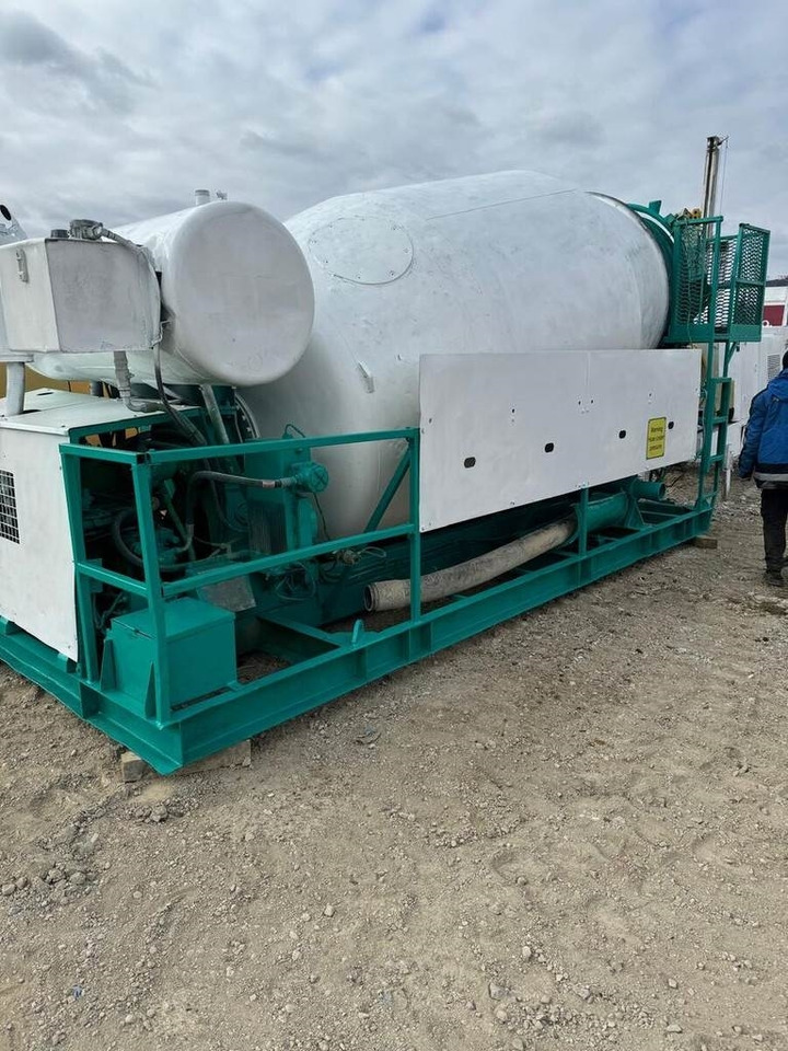 Cifa Concrete Mixer with own engine - Mixeropbouw: afbeelding 1 Cifa Concrete Mixer with own engine - Mixeropbouw: afbeelding 1
