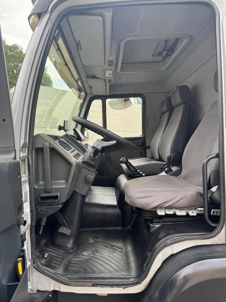 MAN 8. 163 /L2000/LBW-2T./2xAHK - Schuifzeilen bestelwagen: afbeelding 5 MAN 8. 163 /L2000/LBW-2T./2xAHK - Schuifzeilen bestelwagen: afbeelding 5