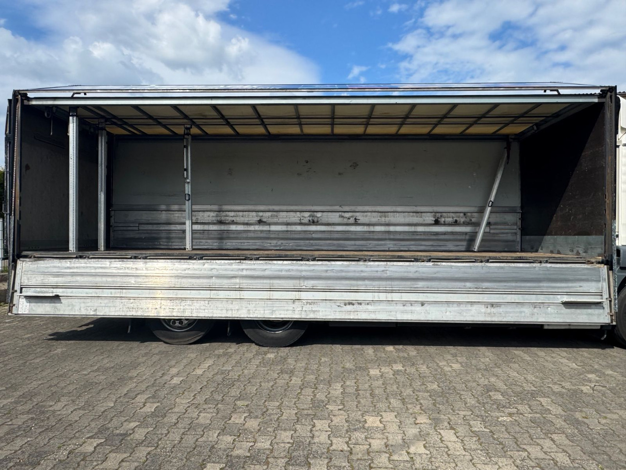 MAN TGS 26.360/Lenk-Lift/Lbw/Kettliner-GT-Aufbau - Drankenwagen vrachtwagen: afbeelding 5 MAN TGS 26.360/Lenk-Lift/Lbw/Kettliner-GT-Aufbau - Drankenwagen vrachtwagen: afbeelding 5