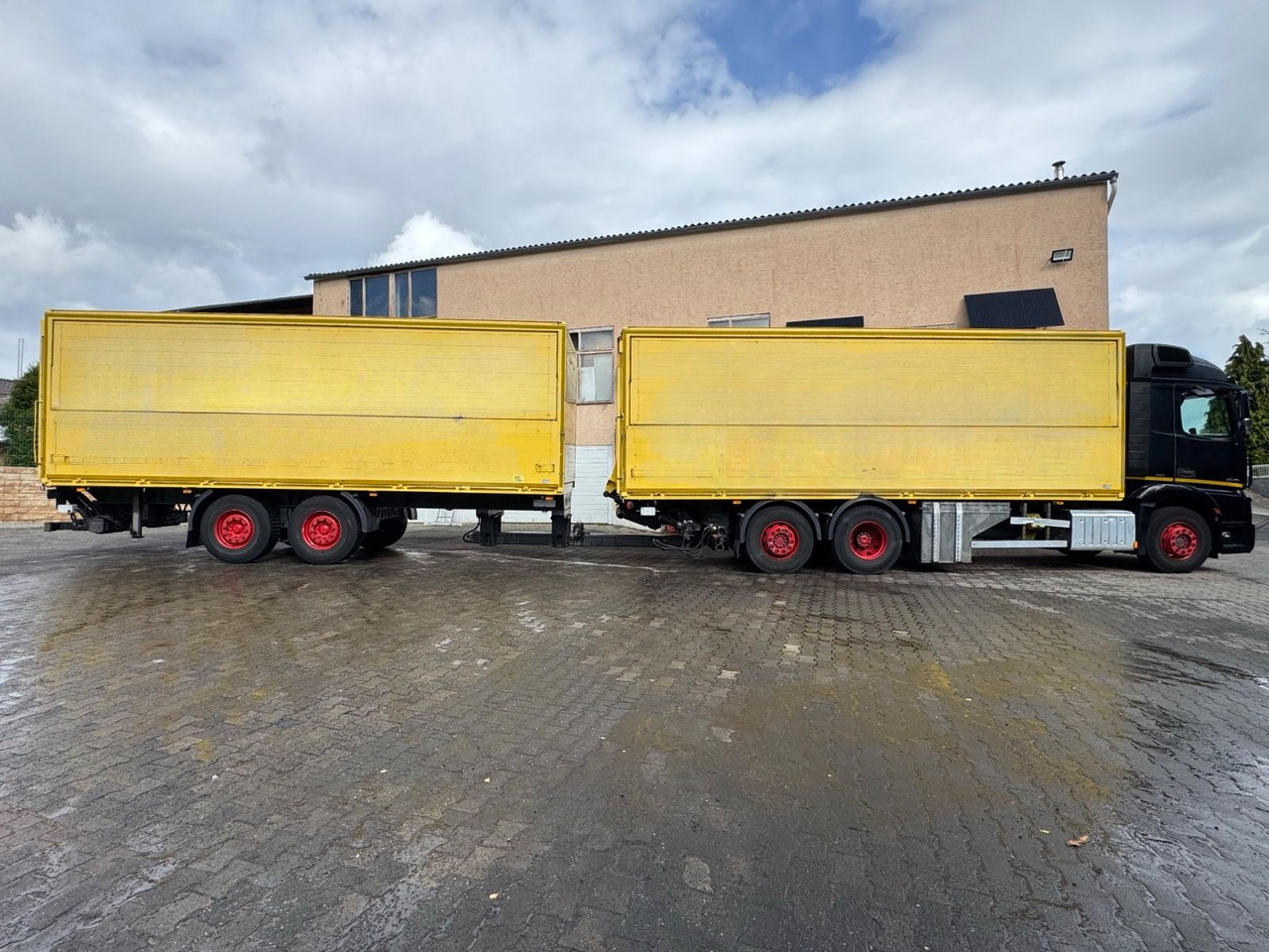 Mercedes-Benz Actros2545/2xLBW/Retarder/Lenk-Lift/Top-Zustand - Drankenwagen vrachtwagen: afbeelding 3 Mercedes-Benz Actros2545/2xLBW/Retarder/Lenk-Lift/Top-Zustand - Drankenwagen vrachtwagen: afbeelding 3
