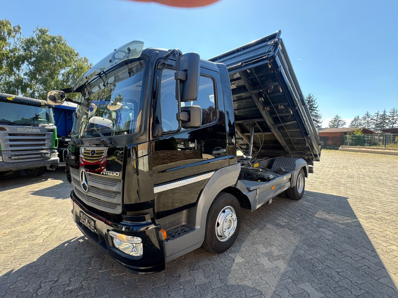 Mercedes-Benz Atego 818/MEILLER/B-B/Klima/aus1.Hand - Kipper bestelwagen: afbeelding 3 Mercedes-Benz Atego 818/MEILLER/B-B/Klima/aus1.Hand - Kipper bestelwagen: afbeelding 3