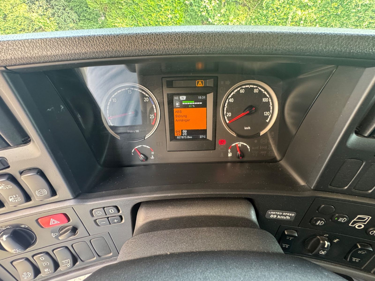 Scania R450/Kupplungspedal/6x2/2xBett/Top-Zustand! - Schuifzeilen vrachtwagen: afbeelding 5 Scania R450/Kupplungspedal/6x2/2xBett/Top-Zustand! - Schuifzeilen vrachtwagen: afbeelding 5
