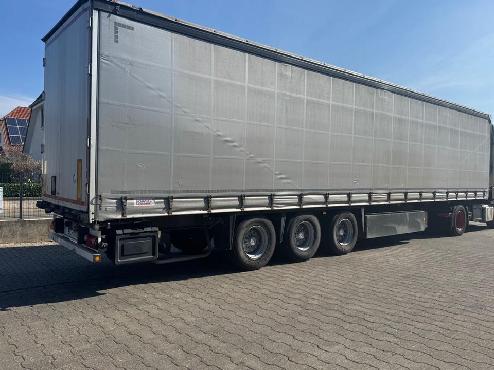Schmitz Cargobull SCS 24-L/Zertifiziert/Lift/Top-Zustand! - Schuifzeiloplegger: afbeelding 2 Schmitz Cargobull SCS 24-L/Zertifiziert/Lift/Top-Zustand! - Schuifzeiloplegger: afbeelding 2
