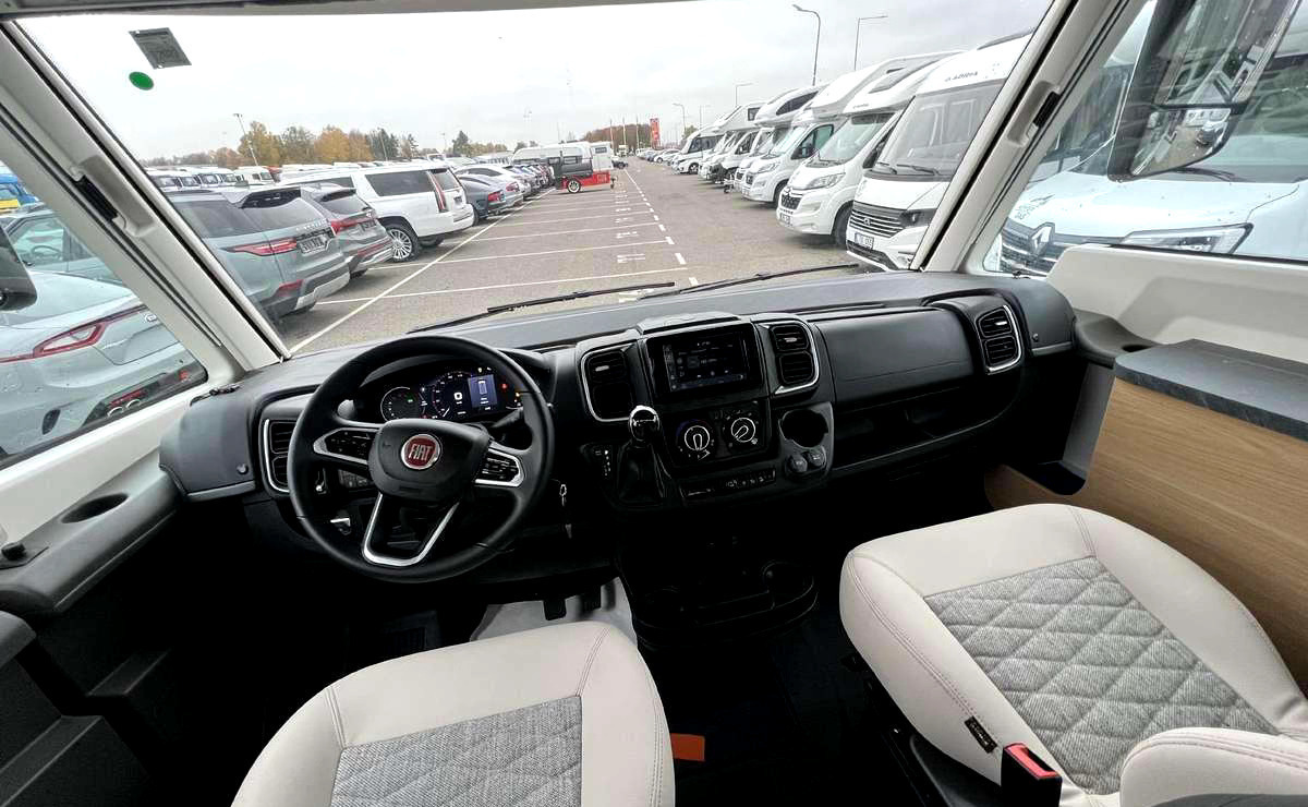 ADRIA Sonic 700DC - Integraal camper: afbeelding 4 ADRIA Sonic 700DC - Integraal camper: afbeelding 4