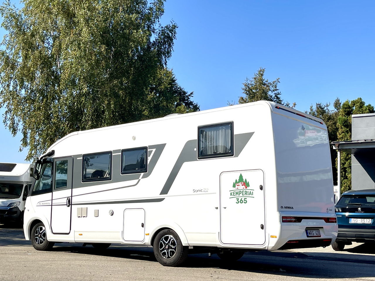 ADRIA Sonic Plus 700SL - Integraal camper: afbeelding 3 ADRIA Sonic Plus 700SL - Integraal camper: afbeelding 3
