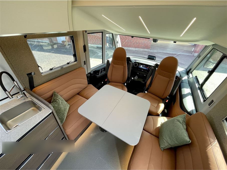 ADRIA Super Sonic 780 DC - Integraal camper: afbeelding 3 ADRIA Super Sonic 780 DC - Integraal camper: afbeelding 3