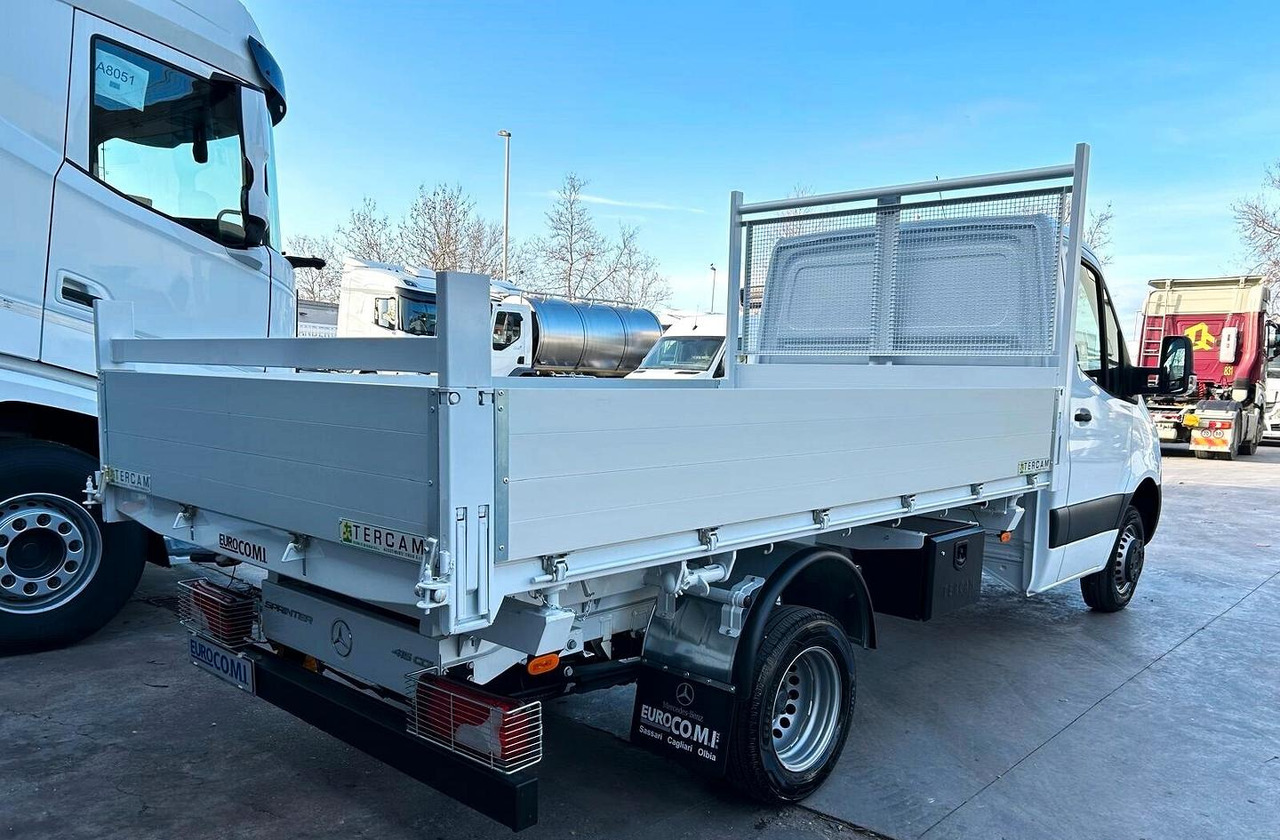 Mercedes 515 T 37/50 PRO Ribaltabile Tril. - Kipper bestelwagen: afbeelding 5 Mercedes 515 T 37/50 PRO Ribaltabile Tril. - Kipper bestelwagen: afbeelding 5