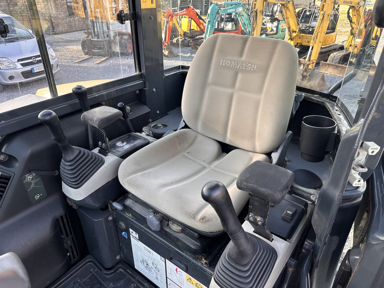 Minigraafmachine KOMATSU PC55MR-3: afbeelding 9 Minigraafmachine KOMATSU PC55MR-3: afbeelding 9