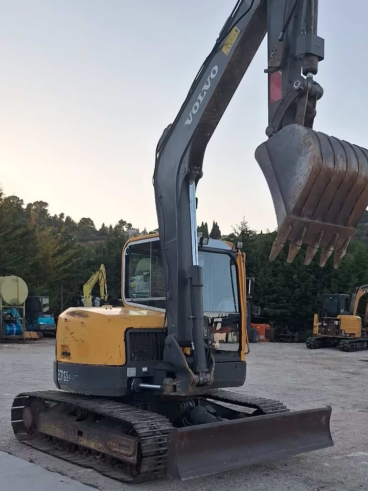 VOLVO ECR88 PLUS - Minigraafmachine: afbeelding 1 VOLVO ECR88 PLUS - Minigraafmachine: afbeelding 1