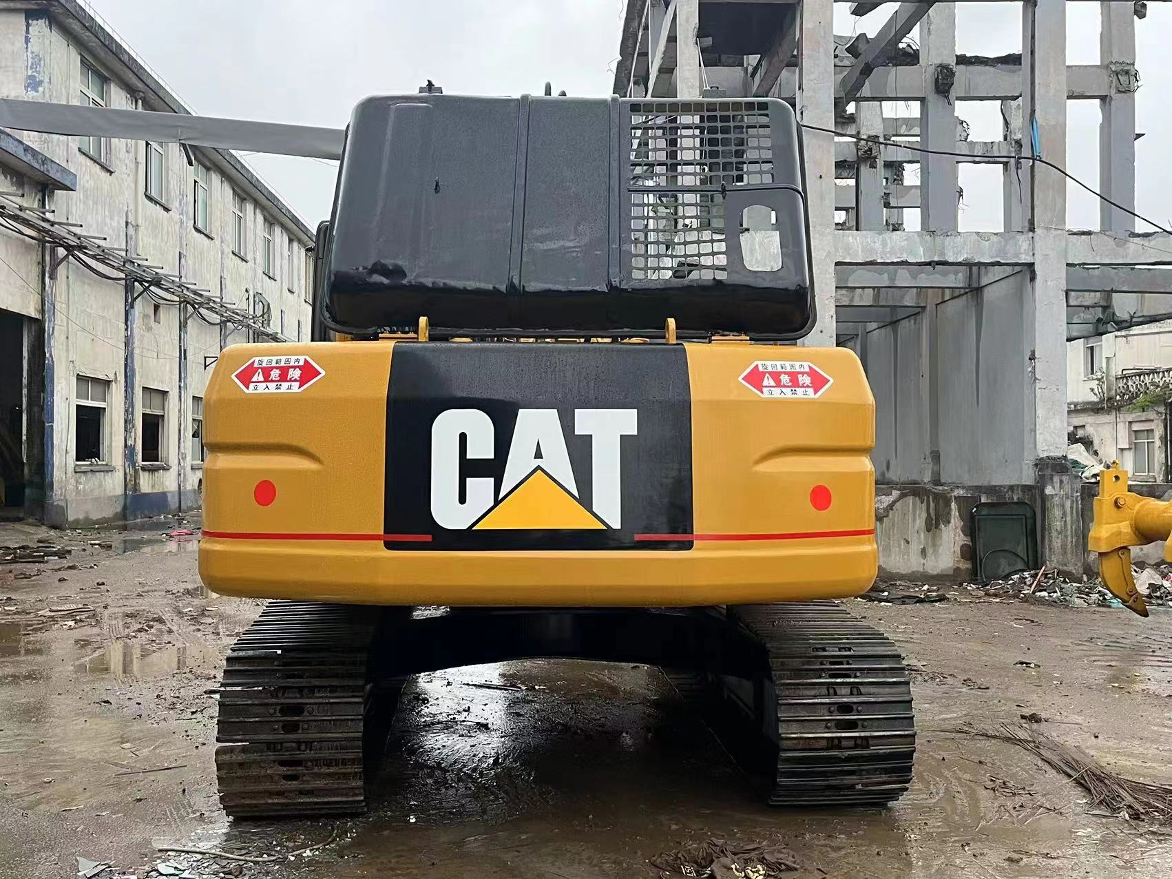CATERPILLAR 325BL - Rupsgraafmachine: afbeelding 4 CATERPILLAR 325BL - Rupsgraafmachine: afbeelding 4