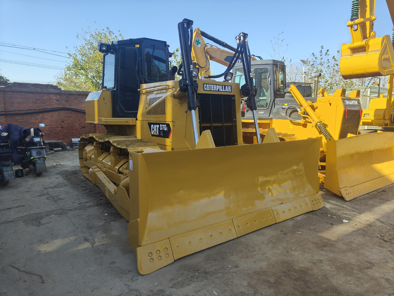 CATERPILLAR D7G - Rupsgraafmachine: afbeelding 2 CATERPILLAR D7G - Rupsgraafmachine: afbeelding 2